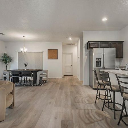Modern Home 3Br Next To Airport & Netflix Албукерке Екстериор снимка